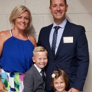 Meet your Posher, Clintt